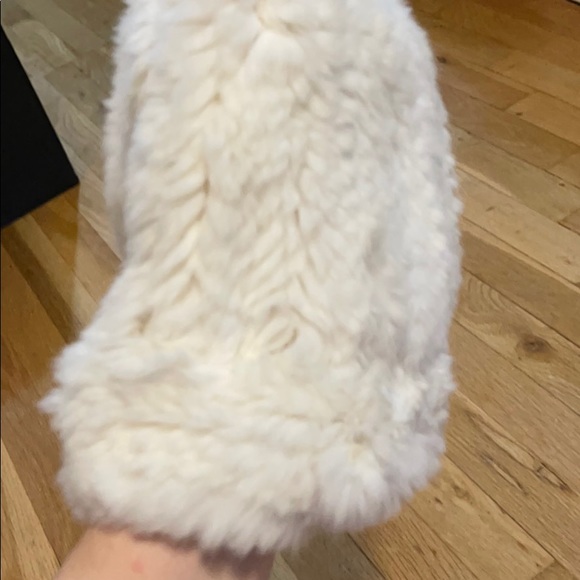 White Rabbit Fur Hat. - Picture 3 of 6